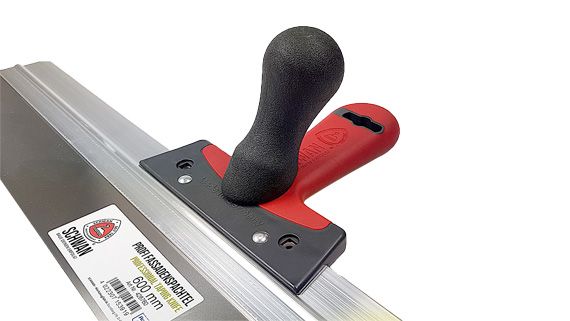 Der Knauf für Fassadenspachtel erleichtert die Handhabung bei Spachtelarbeiten erheblich. Knauf für Fassadenspachtel